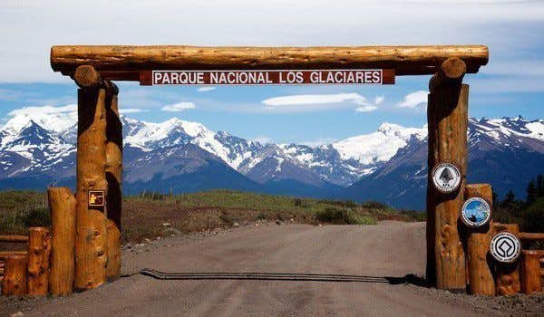 entrance to los glaciares national park