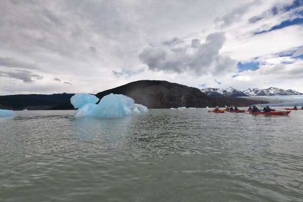 kayak glaciar grey
