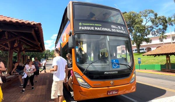 ônibus de retorno a Puerto Iguazú