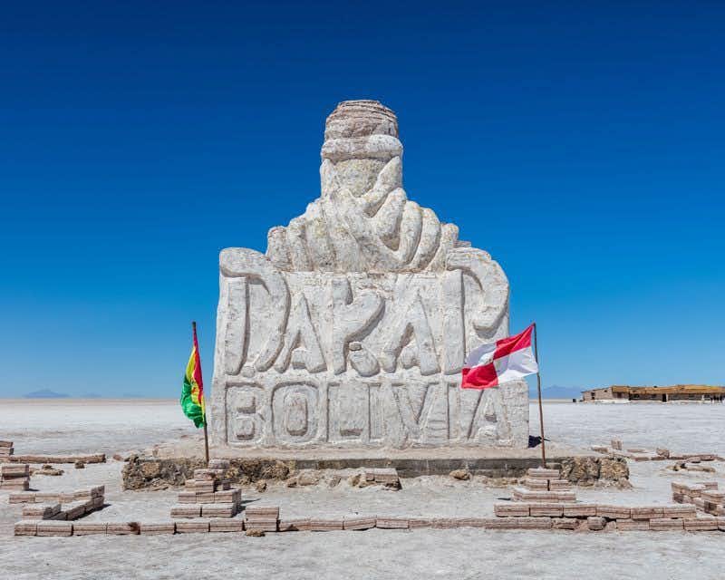 estátua de dakar na bolívia