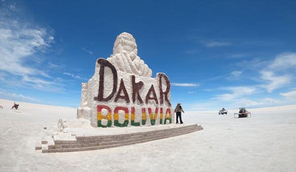 Monumento Dakar Bolivia