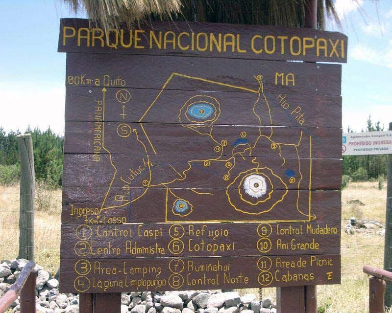 pôster informativo do parque nacional de Cotopaxi