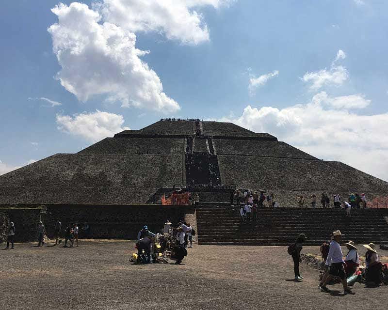 pirâmides de teotihuacan
