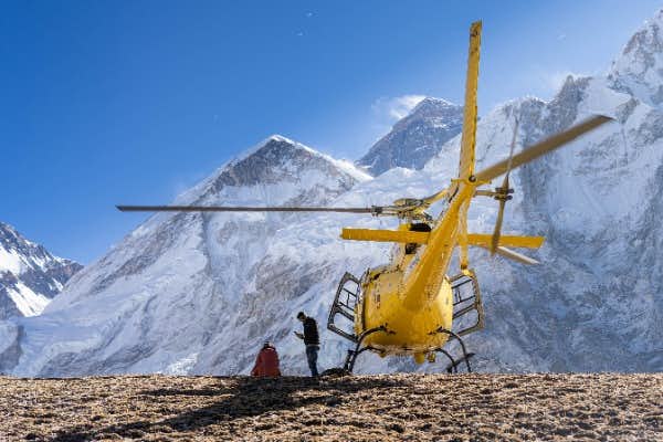 Hubschrauber von Pheriche nach Lukla