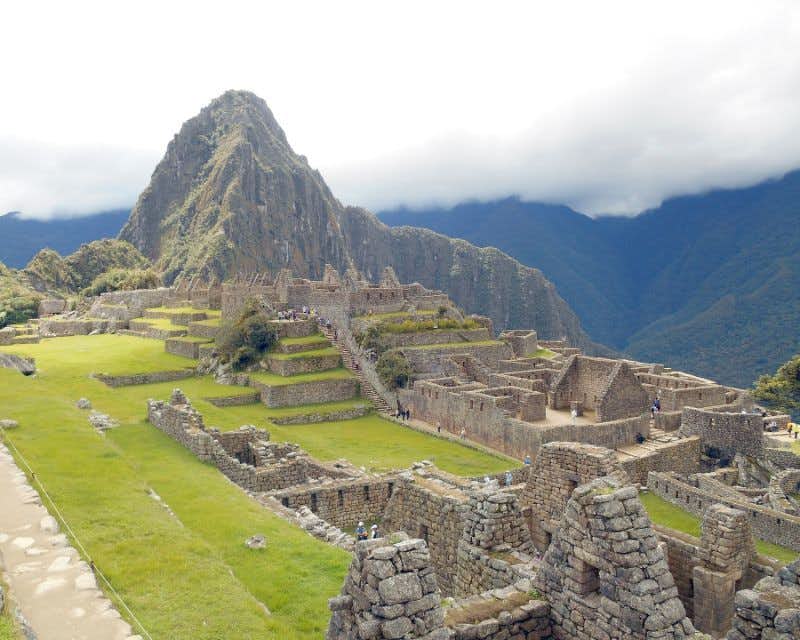 Blick auf die Ruinen von Machu Picchu bei Salkantay Premium Trekking