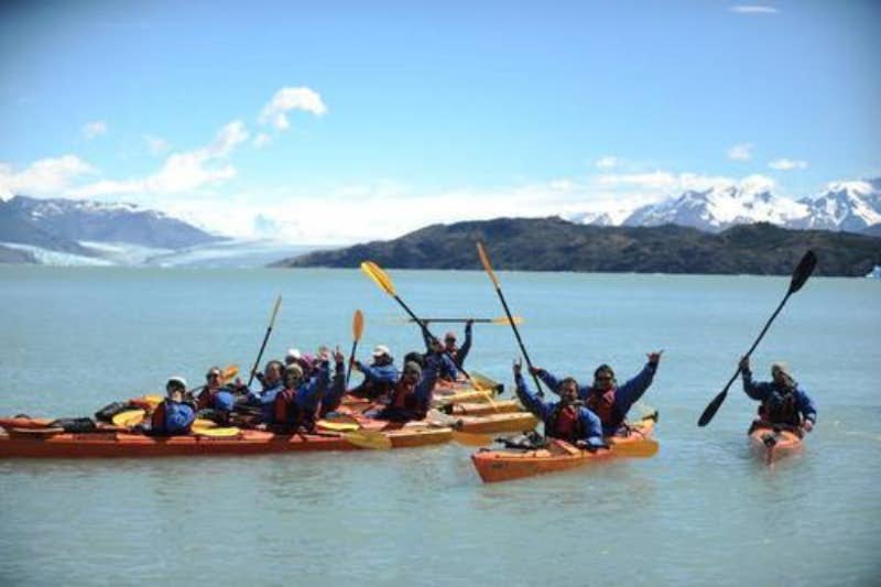 perito moreno kayaking group