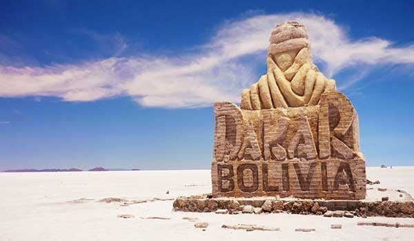 dakar statue bolivia uyuni salt flat