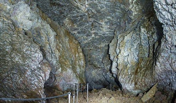 interior of Vatnshellir cave