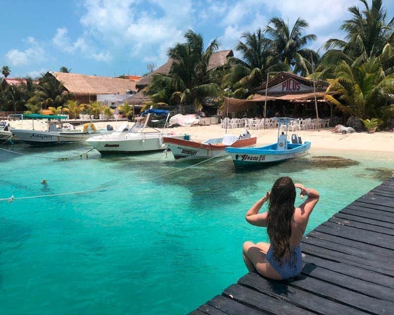 traveler in isla mujeres dock
