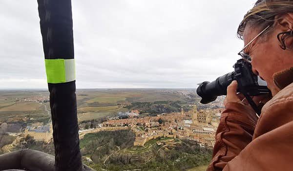 Get to know Segovia from a bird's eye view with a balloon flight