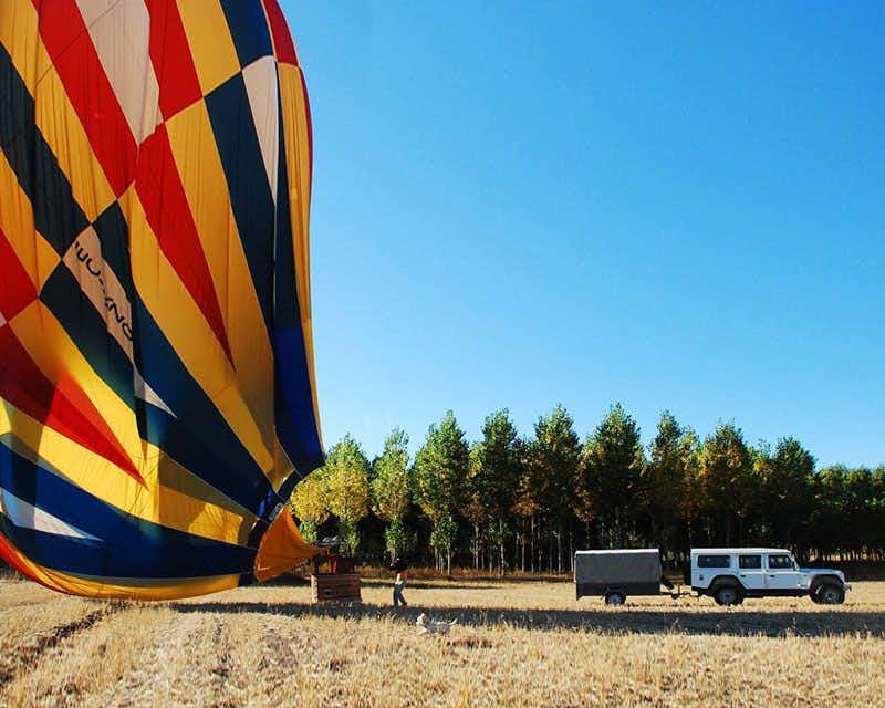 Enjoy the unforgettable experience of a balloon ride over Toledo