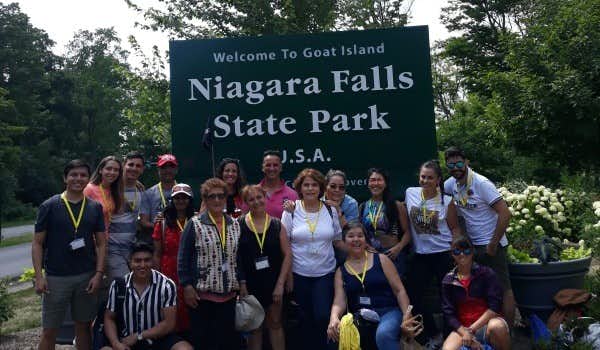 group niagara falls national park
