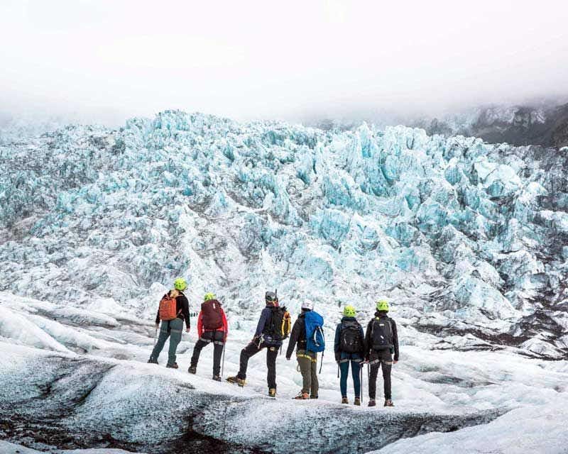 grupo en el glaciar skaftafell