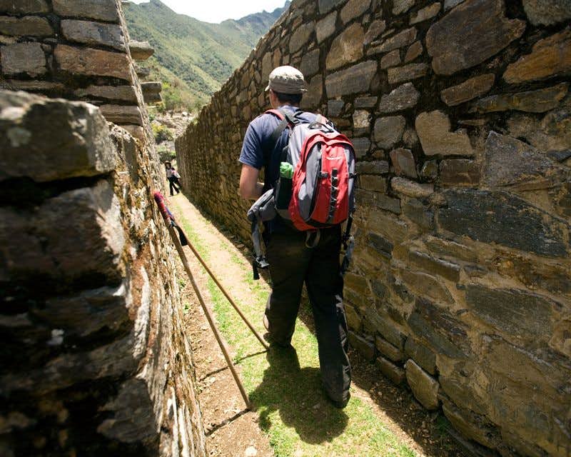 Discover the Inca city of Choquequirao in a more comfortable, private and exclusive way