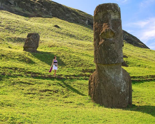 moai ile de paques lors du voyage a l ile de paques