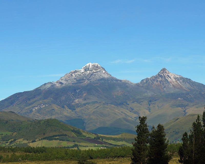 paysage de montagne boucle de quilotoa equateur