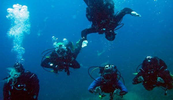 la plongee sous marine majorque en groupe