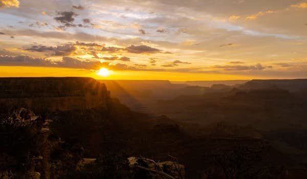 coucher soleil au grand canyon lors du circuit d une journee de las vegas