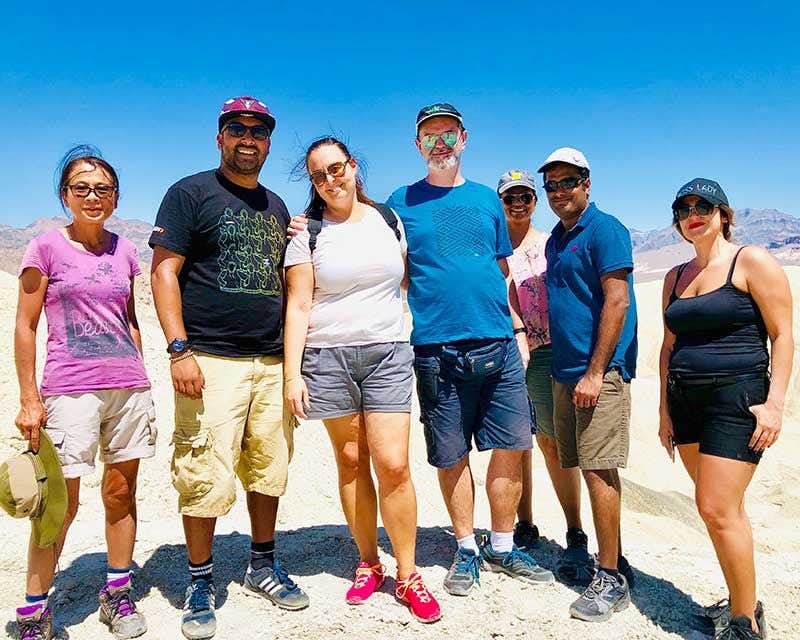 group de voyageurs au death valley national park