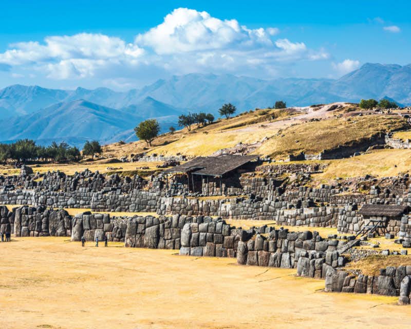 sacsayhuaman ruines