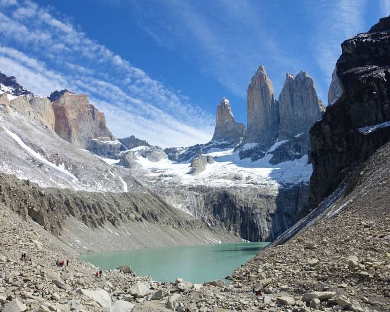 le montagne e il lago Las Torres a Torres del Paine