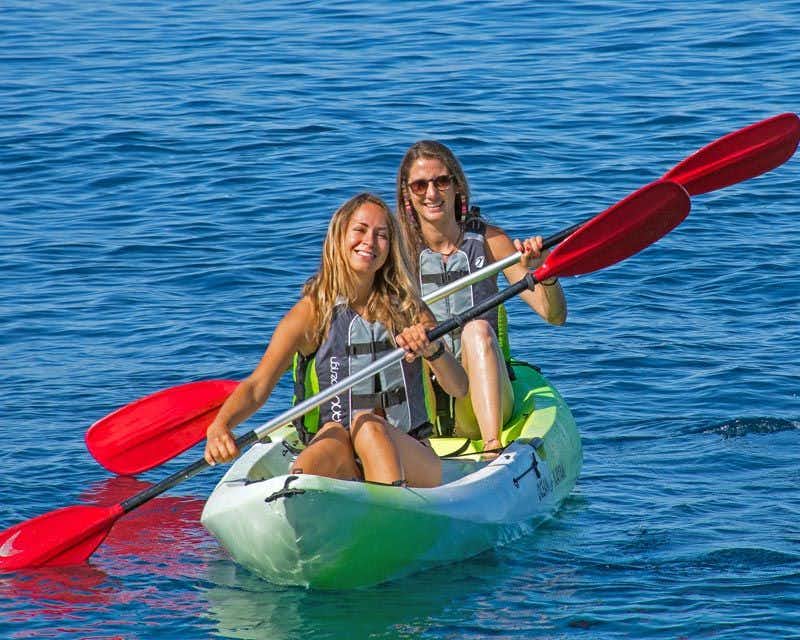 Escursione guidata in kayak sulla costa sud-occidentale di Maiorca