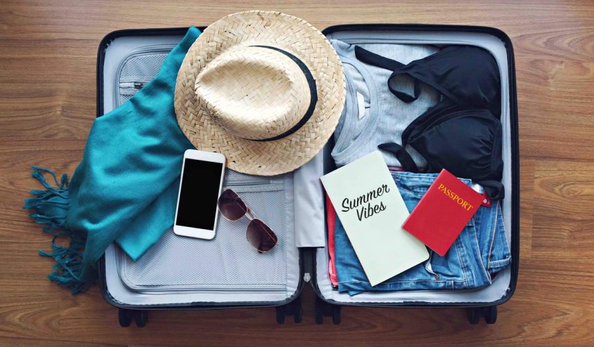 essential items to travel in your suitcase