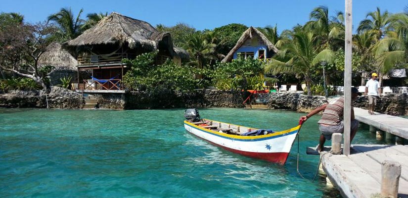 isla pirata caribe in Colombia