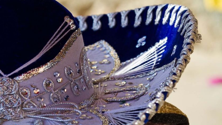 Sombrero mariachi: tradiciones de México