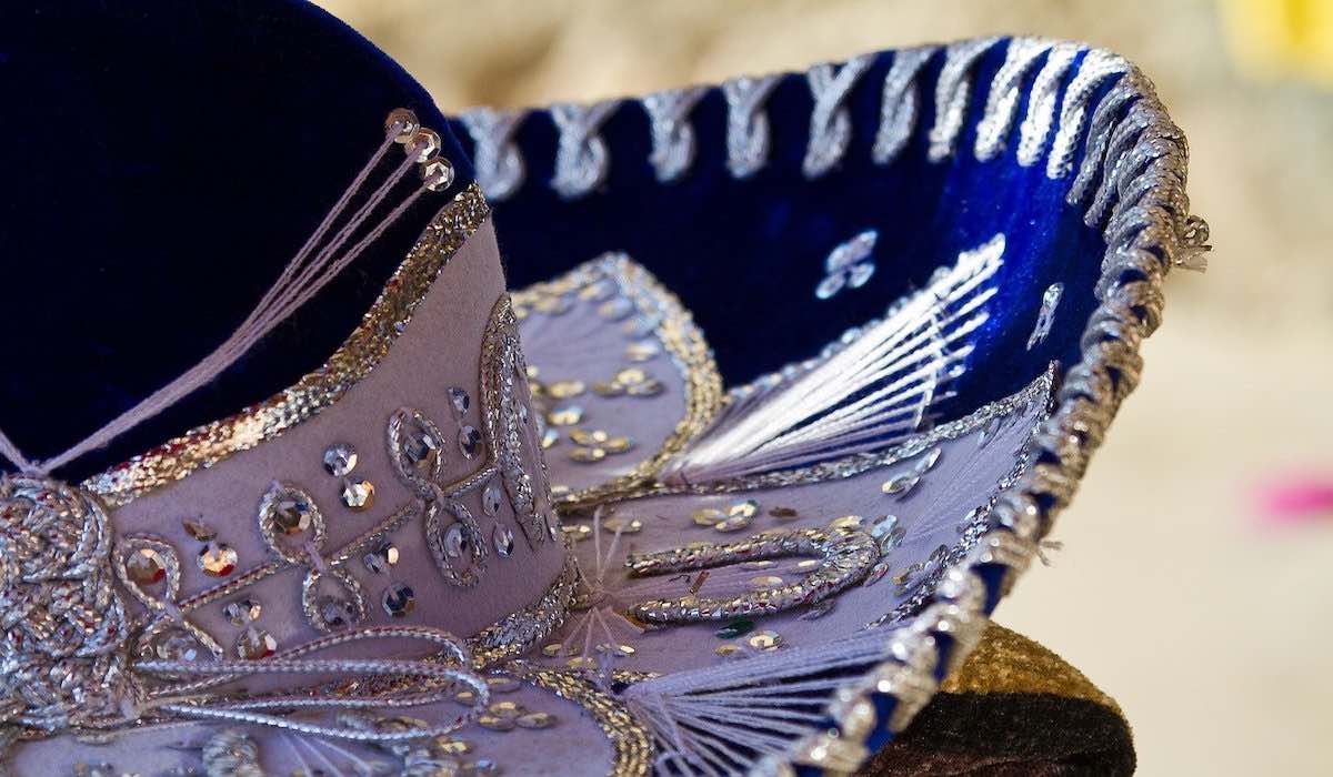 Sombrero mariachi: tradiciones de México