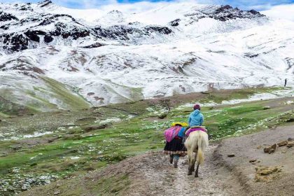 Cusco Trekking Tour on horse