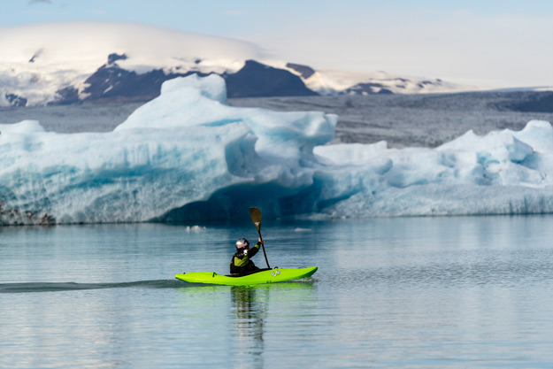 Kayak en la laguna glaciar Jökulsárlón