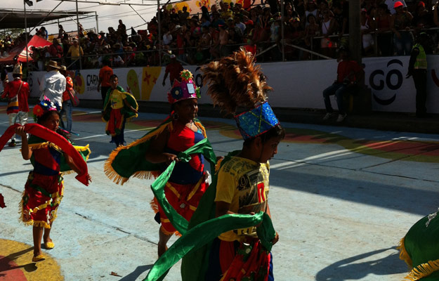 Bailando la danza de los Indios